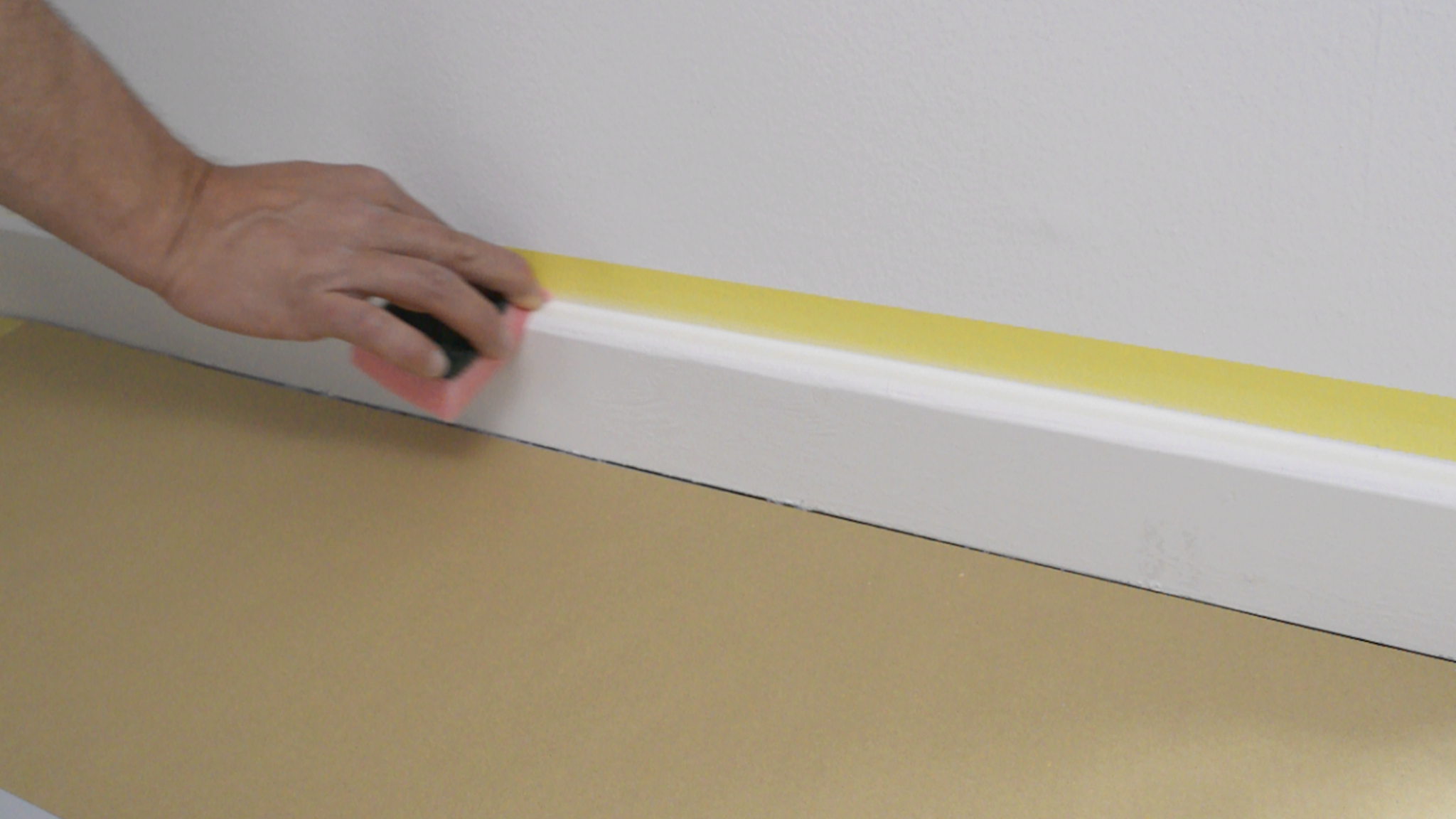How to paint skirting Dulux Sri Lanka