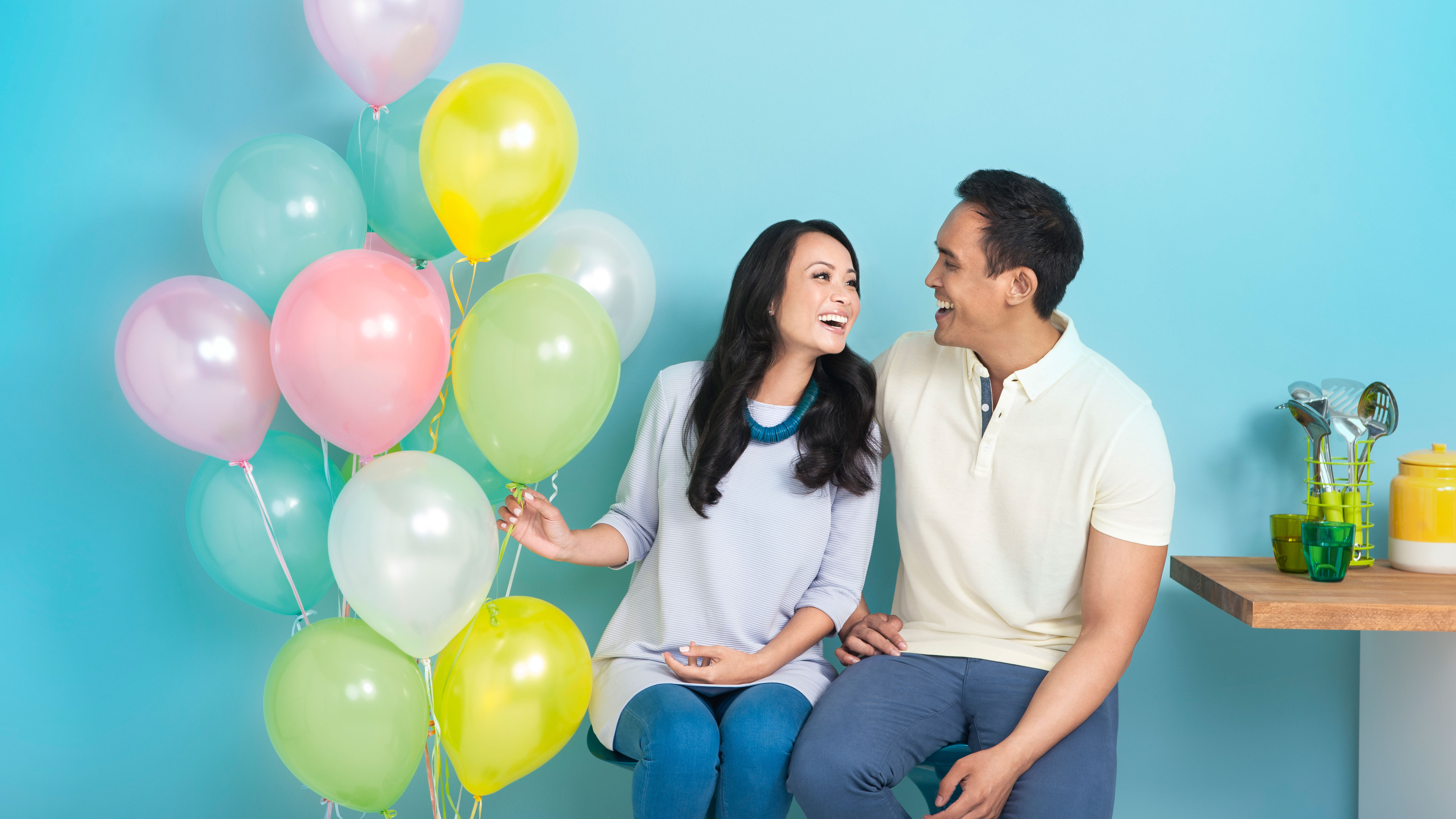 How to choose colour Think about the size of the room, the type of flooring, pieces of furniture you want to have in the room and any contrasting colours you have to match.