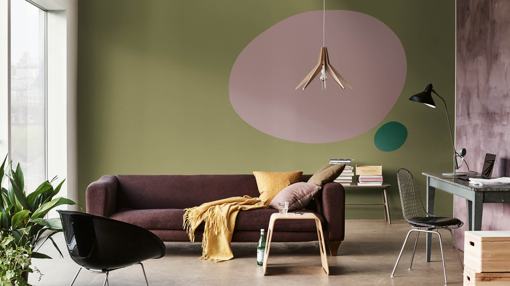Green living room with oval Green living room with oval